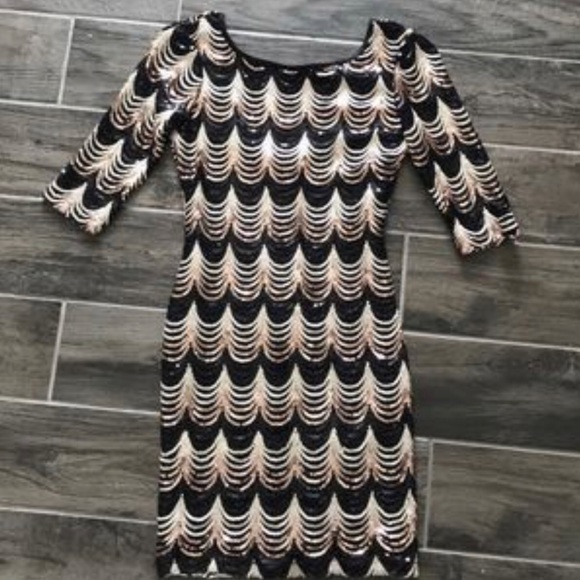 ‼️SOLD‼️ Crystal Doll Navy Blue Scalloped Sequin Dress - Picture 3 of 7